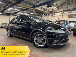 Black Used 2011 Honda Civic SE Hatchback | £2,689 (Fair price)