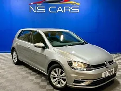 Used 2017 VW Golf VII SE Hatchback | £12,299 (Fair price)