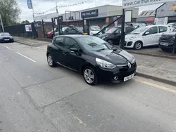 Black Used 2015 Renault Clio IV Dynamique Estate | £5,495 (A bit pricey)