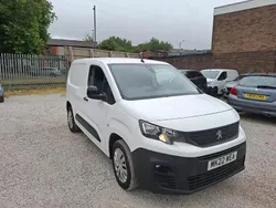White Used 2022 Peugeot Partner MPV | £8,995 (Fair price)