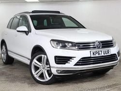 White Used 2017 VW Touareg R-line Plus SUV | £17,975 (Good price)