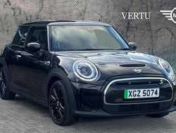 Black Used 2022 Mini Cooper S Level 2 Hatchback | £15,633 (Fair price)