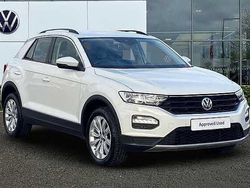 Pure white Used 2019 VW T-Roc SE SUV | £13,630 (Fair price)