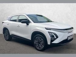 White Used 2024 Omoda 5 SUV | £20,300 (Good price)