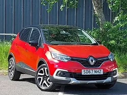 Red Used 2017 Renault Captur Dynamique SUV | £9,998 (Fair price)