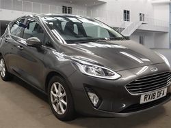 Grey Used 2018 Ford Fiesta Zetec Hatchback | £8,900 (Fair price)