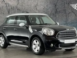 Black Used 2016 Mini Cooper D Countryman SUV | £12,990 (Expensive)