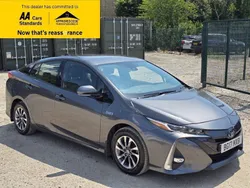 Grey Used 2017 Toyota Prius Hatchback | £11,480 (Fair price)