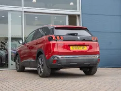 Red Used 2019 Peugeot 3008 Allure SUV | £10,748 (Fair price)