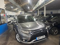 Grey Used 2017 Mitsubishi Outlander P-HEV SUV | £9,995 (Fair price)