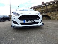 White Used 2017 Ford Fiesta ST-Line Hatchback | £6,995 (Good price)