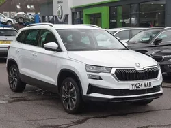 White Used 2024 Skoda Karoq SE L SUV | £23,296 (Fair price)