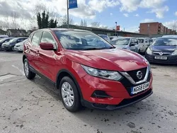 Red Used 2019 Nissan Qashqai S SUV | £9,590 (Good price)