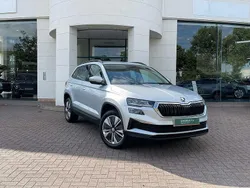 Brilliant silver metallic Used 2022 Skoda Karoq SE Drive SUV | £18,490 (Fair price)