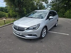 Silver Used 2017 Vauxhall Astra SRi Estate | £5,995 (Fair price)