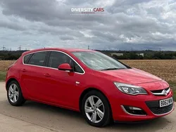 Red Used 2012 Vauxhall Astra SRi Hatchback | £2,695 (Fair price)