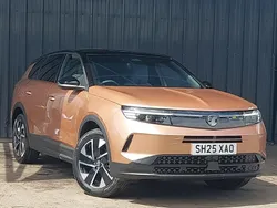 Bronze New 2025 Vauxhall Grandland X SUV | £28,998 (Good price)