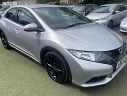 Silver Used 2012 Honda Civic ES Hatchback | £1,500 (Super price)