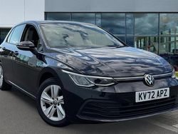 Deep black pearlescent Used 2022 VW Golf VIII Life | £15,696 (Fair price)