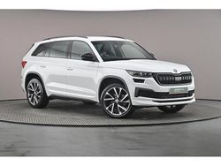 Moon white metallic Used 2022 Skoda Kodiaq SportLine SUV | £28,177 (Fair price)