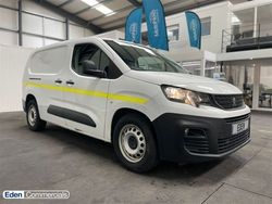 White Used 2019 Peugeot Partner Van | £8,628 (A bit pricey)