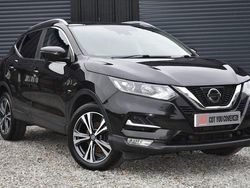Black Used 2017 Nissan Qashqai N-Connecta SUV | £7,850 (Fair price)