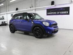 Blue Used 2015 Mini Cooper SD Hatchback | £3,795 (Good price)