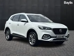 White Used 2022 MG HS Exclusive SUV | £16,848 (Fair price)
