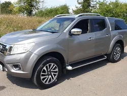 Grey Used 2016 Nissan Navara Tekna Pickup | £10,995 (Fair price)