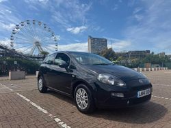 Black Used 2014 Fiat Punto Lounge Hatchback | £2,995 (Fair price)