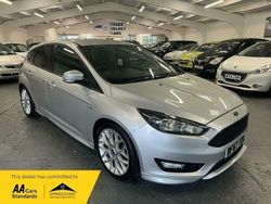 Silver Used 2017 Ford Focus ST-Line Hatchback | £5,800 (Fair price)