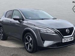 Grey Used 2022 Nissan Qashqai N-Connecta SUV | £17,750 (Fair price)