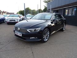 Black Used 2016 VW Passat GT Sedan | £5,995 (Fair price)