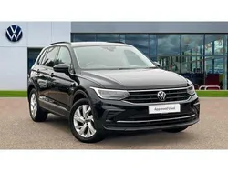 Deep black pearlescent Used 2022 VW Tiguan Life SUV | £20,147 (Super price)