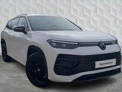 White Used 2025 VW Touran R-line Edition MPV | £44,500