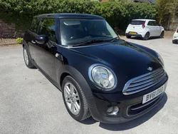 Black Used 2011 Mini Cooper Hatch Hatchback | £2,495 (Fair price)