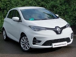 White Used 2022 Renault Zoe SE Hatchback | £11,498 (A bit pricey)