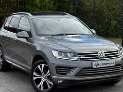 Grey Used 2016 VW Touareg R-line SUV | £12,495 (Fair price)