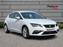 White Used 2019 Seat Leon FR Hatchback | £11,925 (Fair price)