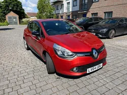 Red Used 2014 Renault Clio IV Dynamique Hatchback | £3,750 (Fair price)