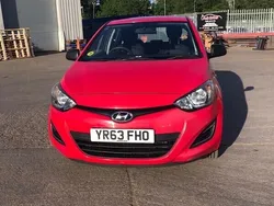 Red Used 2013 Hyundai i20 Classic Hatchback | £2,900 (Good price)