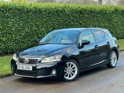 Black Used 2011 Lexus CT200h Hatchback | £3,690 (A bit pricey)
