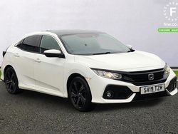 White Used 2019 Honda Civic EX Hatchback | £13,999 (Fair price)