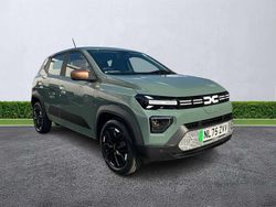 Khaki New 2025 Dacia Spring Extreme Hatchback | £16,701