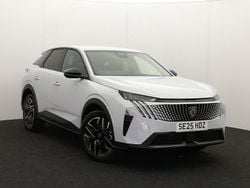 White New 2025 Peugeot 3008 Allure SUV | £29,998 (Good price)