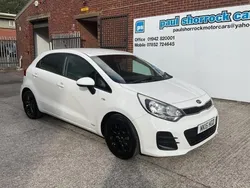 White Used 2015 Kia Rio 2 Hatchback | £6,395 (Fair price)
