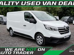 White Used 2022 Renault Trafic Business MPV | £10,390 (Super price)