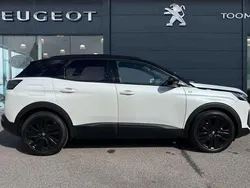White Used 2021 Peugeot 3008 Premium SUV | £21,995 (A bit pricey)