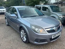 Silver Used 2007 Vauxhall Vectra SRi Hatchback | £1,195 (Fair price)