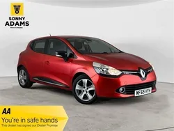Red Used 2015 Renault Clio IV Dynamique Hatchback | £3,990 (Good price)